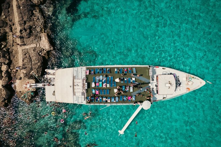 Bootsfahrt zur Blauen Lagune von Comino, Malta, mit Schwimmen und Schnorcheln, Foto 17 | wizardtrip