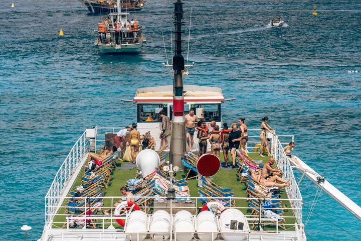 Bootsfahrt zur Blauen Lagune von Comino, Malta, mit Schwimmen und Schnorcheln, Foto 27 | wizardtrip