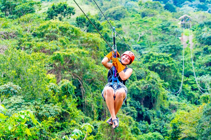 Opplev ziplining og apebesøk i Punta Canas frodige skog, foto 8 | wizardtrip