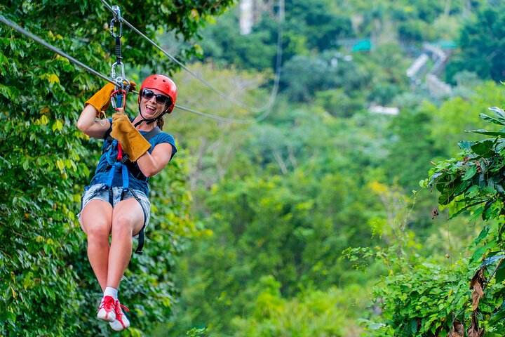 Opplev ziplining og apebesøk i Punta Canas frodige skog, foto 16 | wizardtrip