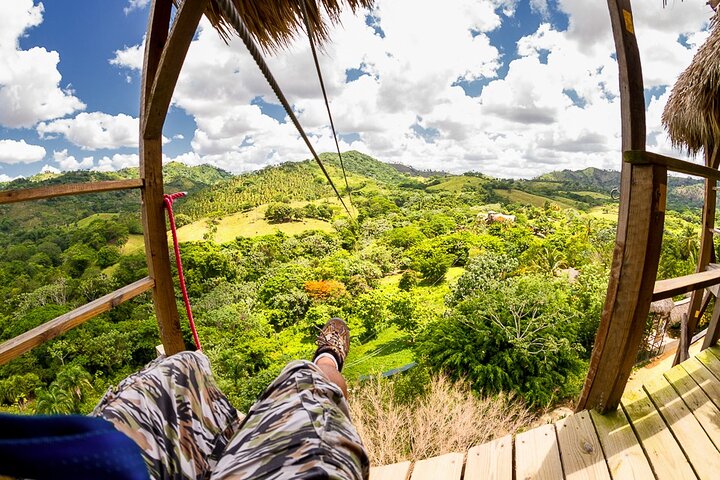 Oplev spændingen ved at svæve side om side gennem de frodige tropiske skove i Punta Cana, foto 7 | wizardtrip