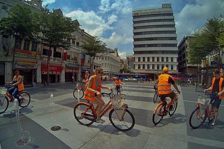 Fietstocht door de historische bezienswaardigheden, markten en moderne monumenten van Kuala Lumpur, foto 7 | wizardtrip