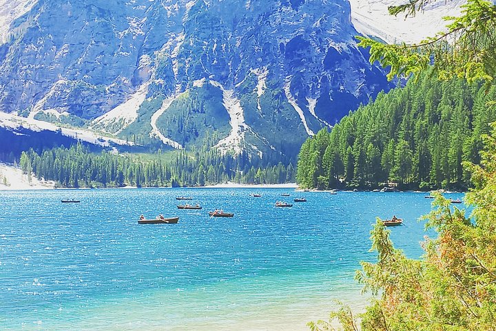 Excursion d'une journée dans les Dolomites au départ de Venise, avec Cortina, le lac de Braies et le lac de Misurina, photo 19 | wizardtrip