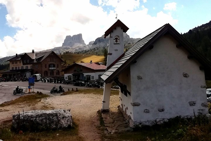 Excursion d'une journée dans les Dolomites au départ de Venise, avec Cortina, le lac de Braies et le lac de Misurina, photo 20 | wizardtrip