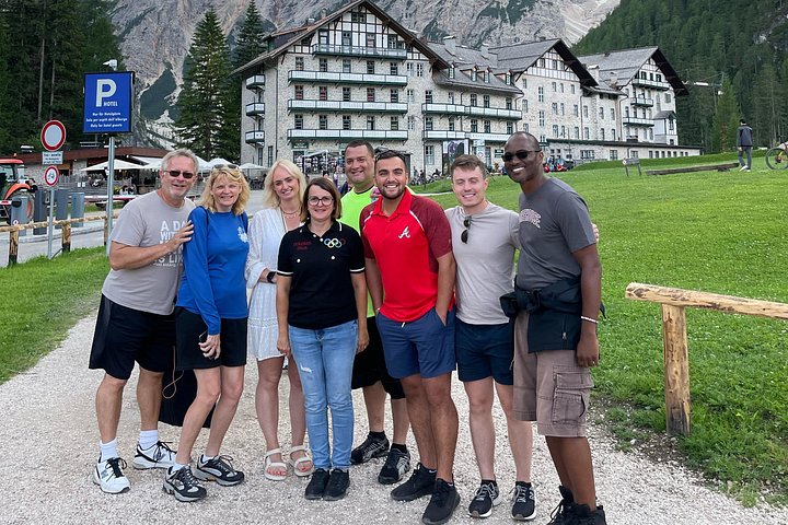 Excursion d'une journée dans les Dolomites au départ de Venise, avec Cortina, le lac de Braies et le lac de Misurina, photo 34 | wizardtrip