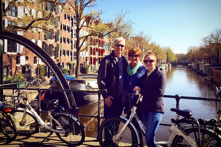 Entdecken Sie Amsterdams charmante Grachten, historischen Straßen und Parks auf einer geführten Radtour, Foto 6 | wizardtrip