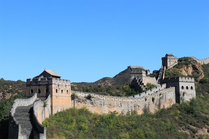 Small group hiking tour on the Great Wall of China at Jinshanling, Beijing, photo 7 | wizardtrip