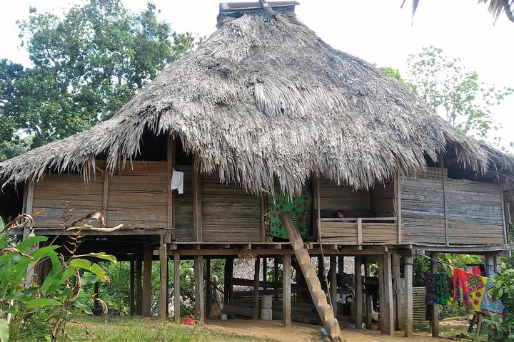 Experimente uma caminhada até uma cascata e uma visita cultural a uma aldeia Embera no Panamá, foto 12 | wizardtrip