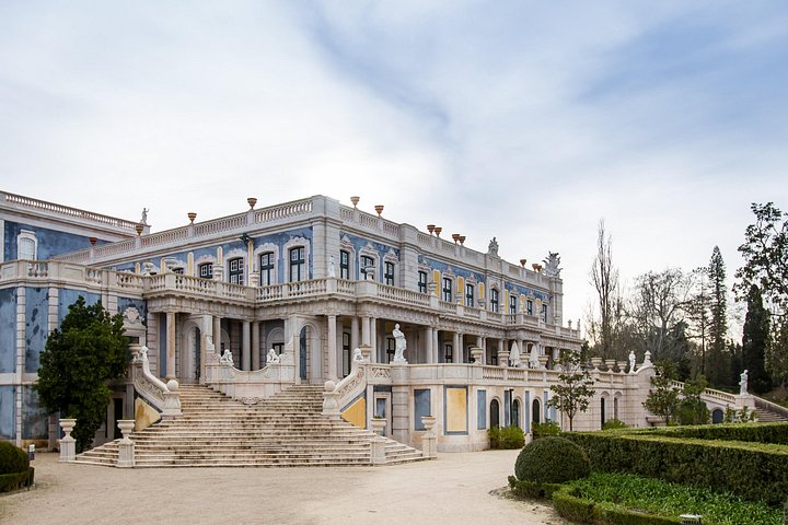 Privat heldagstur, der udforsker Sintras Pena Palads, Regaleira, Cabo da Roca og Cascais fra Lissabon, foto 19 | wizardtrip