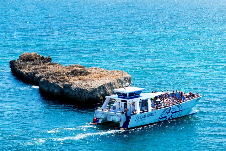 Cruzeiro de catamarã pela costa do Algarve até à Gruta de Benagil, Portugal, foto 9 | wizardtrip