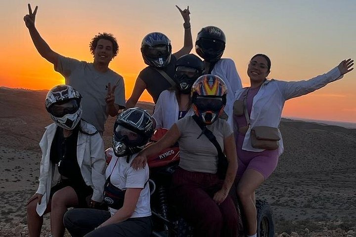 Découvrez le quad, les balades à chameau et le dîner dans le désert d'Agafay près de Marrakech, photo 12 | wizardtrip