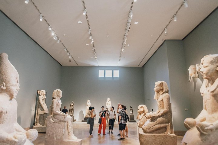 Metropolitan Museum Guided Group Tour | wizardtrip