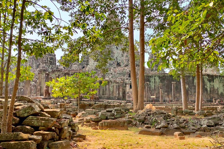 Explora los magníficos templos de Angkor Wat, incluyendo el amanecer, Bayon, Ta Prohm y Banteay Srei, en un tour privado de día completo desde Siem Reap, foto 19 | wizardtrip