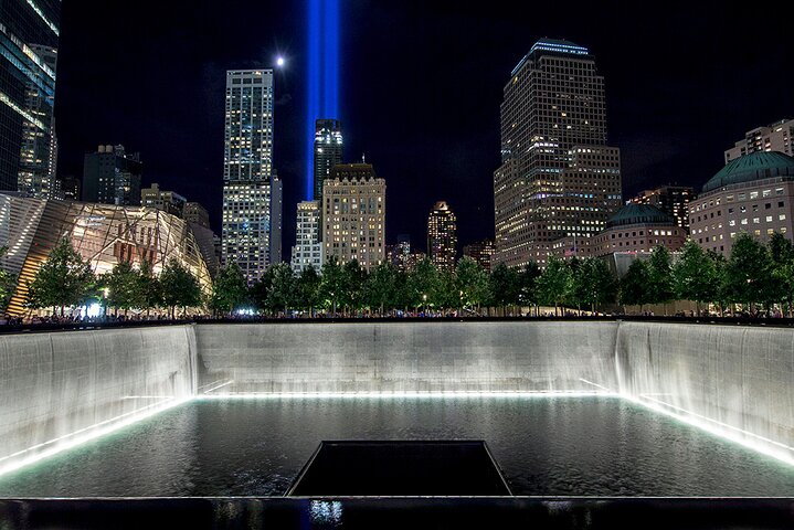 Vivi l'emozionante Memoriale e Museo dell'11 settembre a New York, un luogo di memoria e storia, foto 10 | wizardtrip