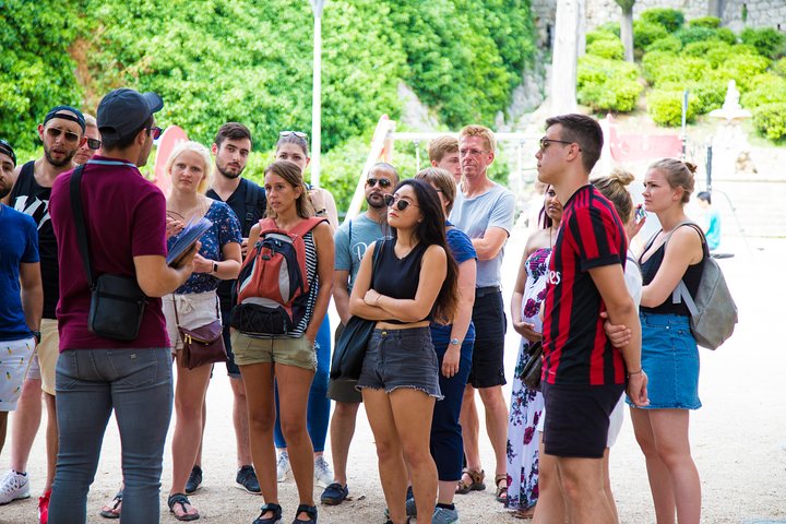 Tour pelos locais de filmagem de Game of Thrones em Dubrovnik, Croácia, com locais icónicos e o Trono de Ferro, foto 14 | wizardtrip