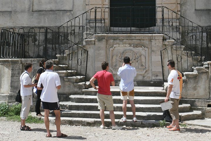 Tour pelos locais de filmagem de Game of Thrones em Dubrovnik, Croácia, com locais icónicos e o Trono de Ferro, foto 23 | wizardtrip