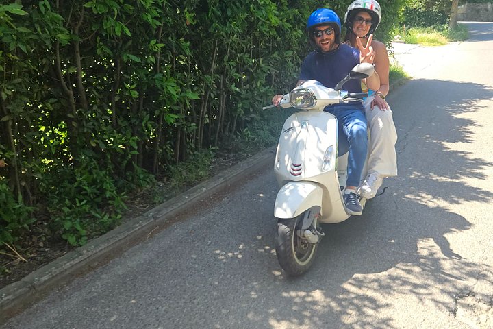Rijd op een Vespa door het schilderachtige Toscaanse platteland, bezoek een wijnmakerij en geniet van lokaal eten en wijn, foto 14 | wizardtrip
