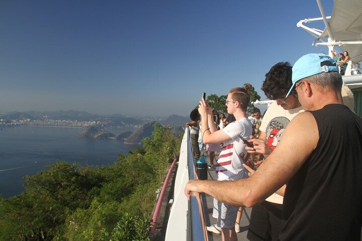 Full-day tour of Rio de Janeiro's iconic landmarks including Christ the Redeemer and Sugarloaf Mountain, photo 8 | wizardtrip
