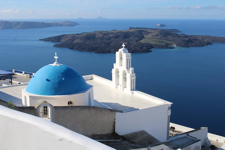 Heldagstur, der udforsker Santorinis landsbyer, strande og ikoniske solnedgang, foto 12 | wizardtrip