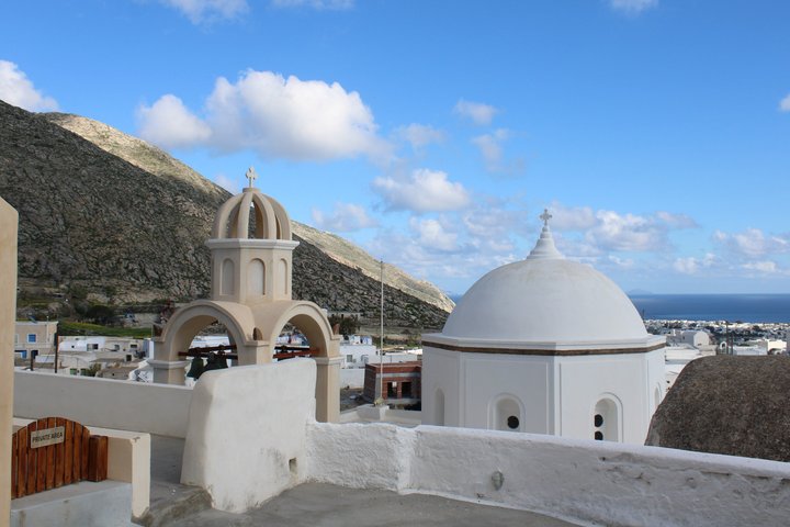 Heldagstur, der udforsker Santorinis landsbyer, strande og ikoniske solnedgang, foto 18 | wizardtrip