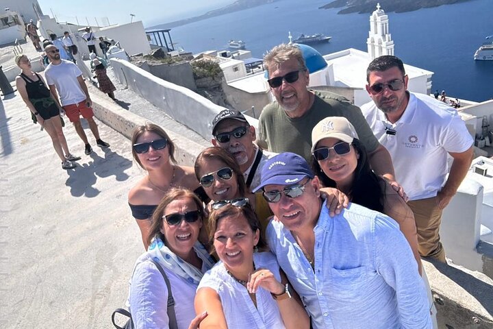 Visite d'une demi-journée à Santorin : villages, Oia et vues sur la caldeira, photo 11 | wizardtrip