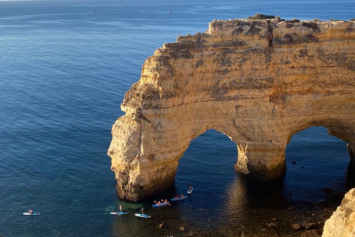 Kajakutforskning av Benagil-grottan och Algarve-kustens grottor i Portugal, foto 9 | wizardtrip