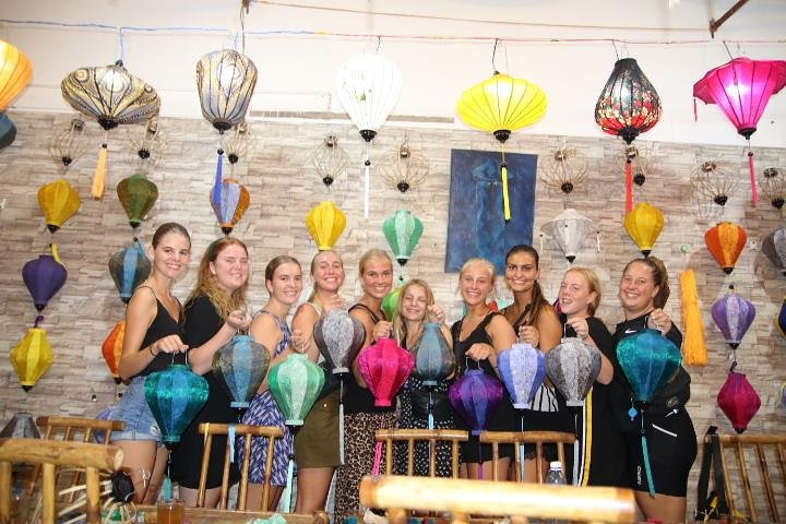 Lær at lave traditionelle vietnamesiske silkelygter i Hoi An, Vietnam, foto 7 | wizardtrip