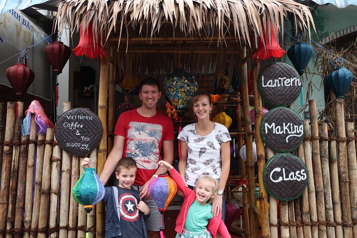 Lær at lave traditionelle vietnamesiske silkelygter i Hoi An, Vietnam, foto 12 | wizardtrip