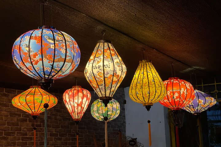 Lær at lave traditionelle vietnamesiske silkelygter i Hoi An, Vietnam, foto 16 | wizardtrip