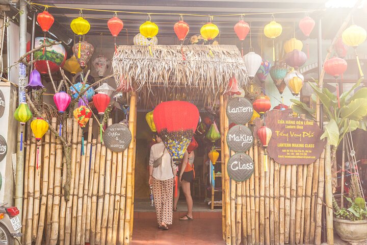 Lær at lave traditionelle vietnamesiske silkelygter i Hoi An, Vietnam, foto 18 | wizardtrip