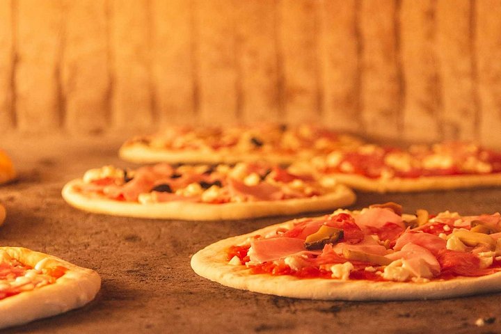 Praktischer Pizzakurs in Sorrent, Italien, mit Weinprobe und lokalen Zutaten, Foto 11 | wizardtrip