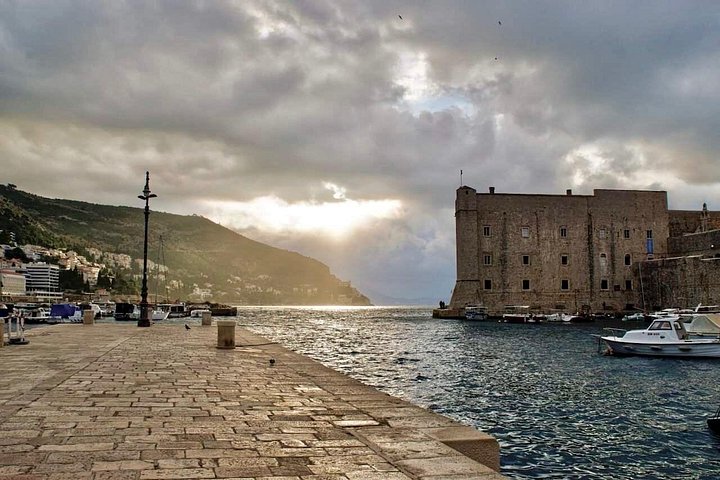 Tour des lieux de tournage de Game of Thrones à Dubrovnik, Croatie, avec le Trône de Fer et la vieille ville, photo 12 | wizardtrip