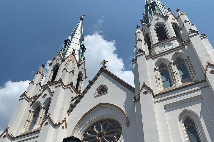 Visite guidée à pied explorant les places historiques, l'architecture et la culture de Savannah, photo 7 | wizardtrip