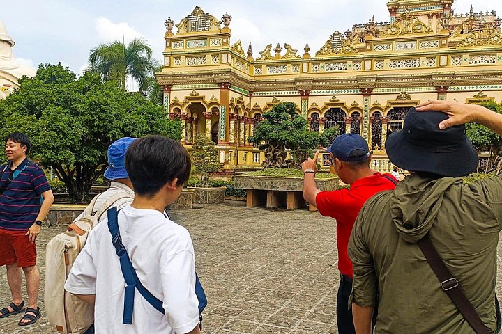 Liten grupptur som utforskar Mekongdeltat med båtturer, lokala verkstäder och kulturella upplevelser i Vietnam, foto 22 | wizardtrip