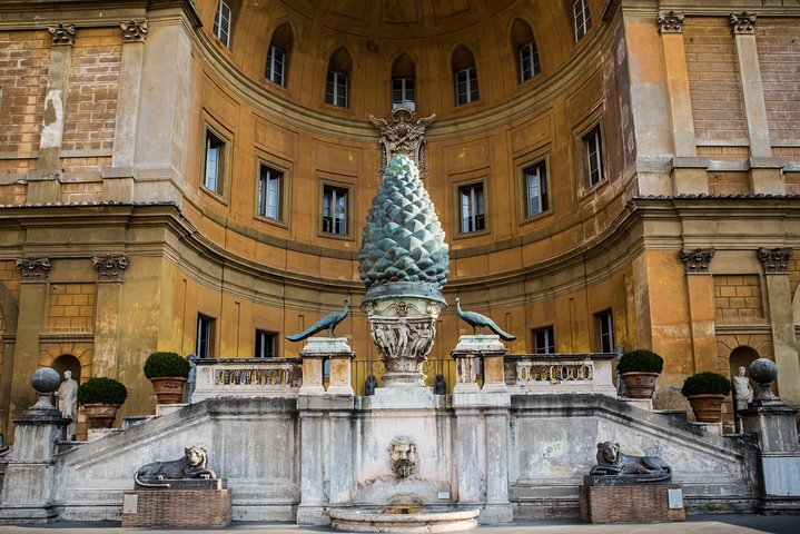 バチカン市国、システィーナ礼拝堂、聖ペテロ大聖堂を含むガイドツアー、写真11 | wizardtrip