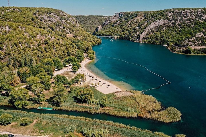 Dagstur til Krka Vandfald fra Split, inklusiv vinsmagning og bådtur, foto 12 | wizardtrip