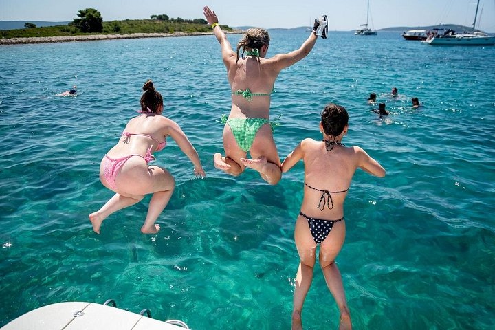 Snabbåtstur till Blå lagunen och öar från Split, Kroatien, med bad och natursköna vyer, foto 7 | wizardtrip