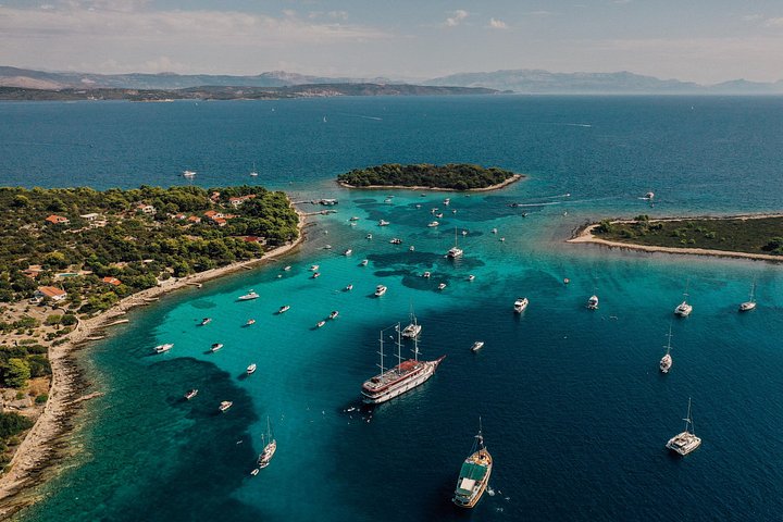 Snabbåtstur till Blå lagunen och öar från Split, Kroatien, med bad och natursköna vyer, foto 17 | wizardtrip
