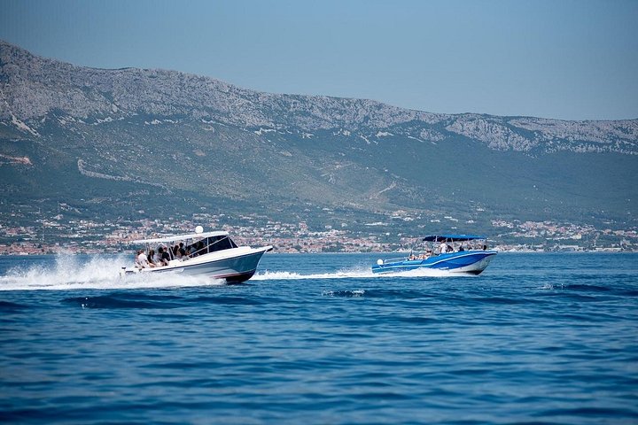 Snabbåtstur till Blå lagunen och öar från Split, Kroatien, med bad och natursköna vyer, foto 24 | wizardtrip
