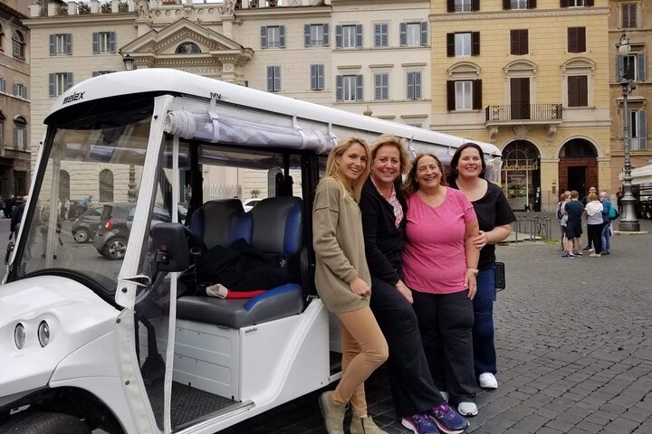 Visite privée de Rome en voiturette électrique des monuments et des rues cachées, photo 31 | wizardtrip