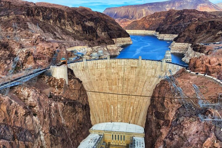 Small Group Hoover Dam: From Above, On Top and Below Tour | wizardtrip