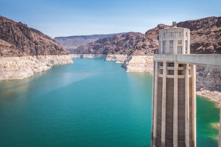 Passeio em grupo pequeno pela Barragem Hoover saindo de Las Vegas, mostrando vistas da ponte, do topo e da usina, foto 6 | wizardtrip