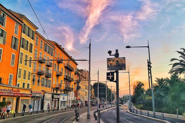 Kulinarische Tour in Nizza mit Erkundung lokaler Spezialitäten wie Socca und Pan Bagnat, Foto 13 | wizardtrip