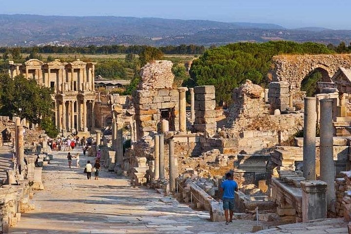 Excursão em terra à antiga Éfeso e à Casa da Virgem Maria a partir de Kuşadası, Turquia, foto 10 | wizardtrip
