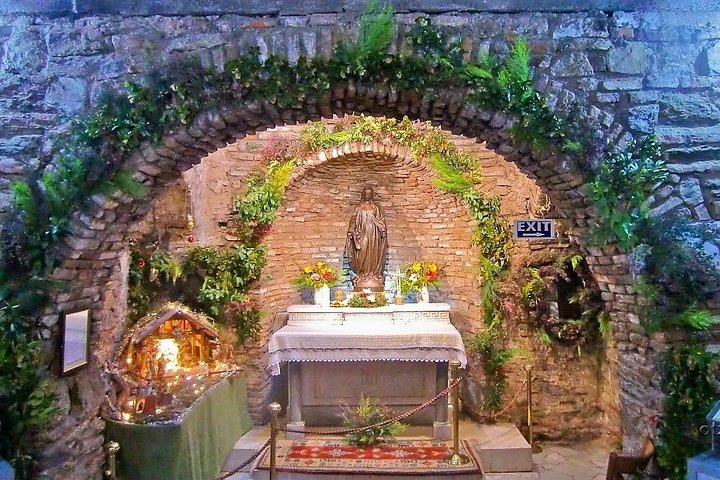 Excursão em terra à antiga Éfeso e à Casa da Virgem Maria a partir de Kuşadası, Turquia, foto 19 | wizardtrip