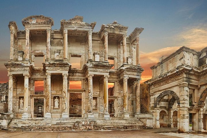 Excursão em terra à antiga Éfeso e à Casa da Virgem Maria a partir de Kuşadası, Turquia, foto 20 | wizardtrip