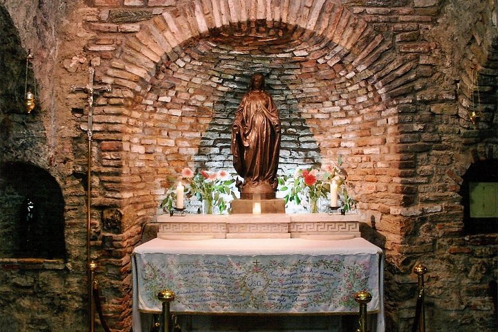 Excursão em terra à antiga Éfeso e à Casa da Virgem Maria a partir de Kuşadası, Turquia, foto 21 | wizardtrip