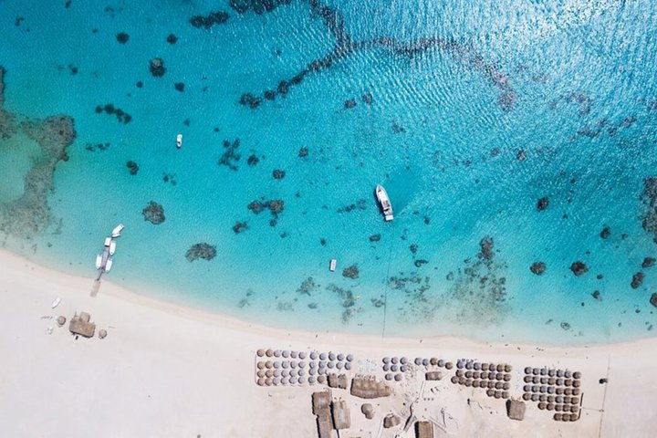 Disfruta de un lujoso crucero en yate a la Isla Orange Bay desde Hurghada, con snorkel, almuerzo y relax en la playa, foto 26 | wizardtrip