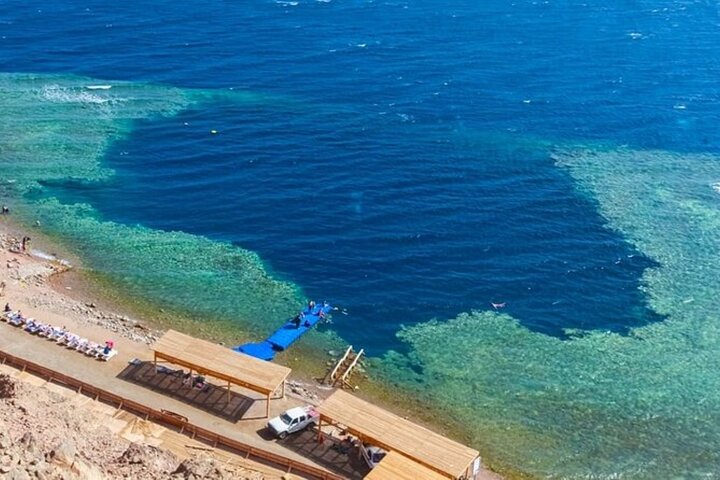 Upplev den livfulla Färgade kanjonen, snorkla i Blå hålet och njut av en kameltur i Dahab på detta Sinaiäventyr från Sharm El Sheikh, foto 21 | wizardtrip