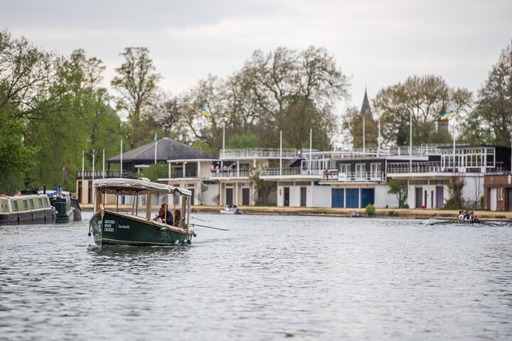 Passeio de barco panorâmico em Oxford passando por faculdades históricas e pela Folly Bridge, foto 6 | wizardtrip